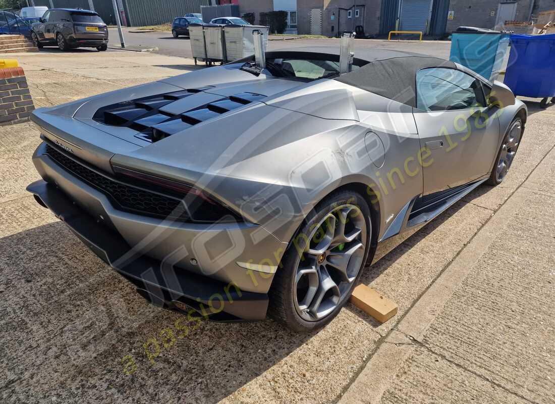 Lamborghini LP610-4 SPYDER (2017) with 21,701 Kilometers, being prepared for breaking #5