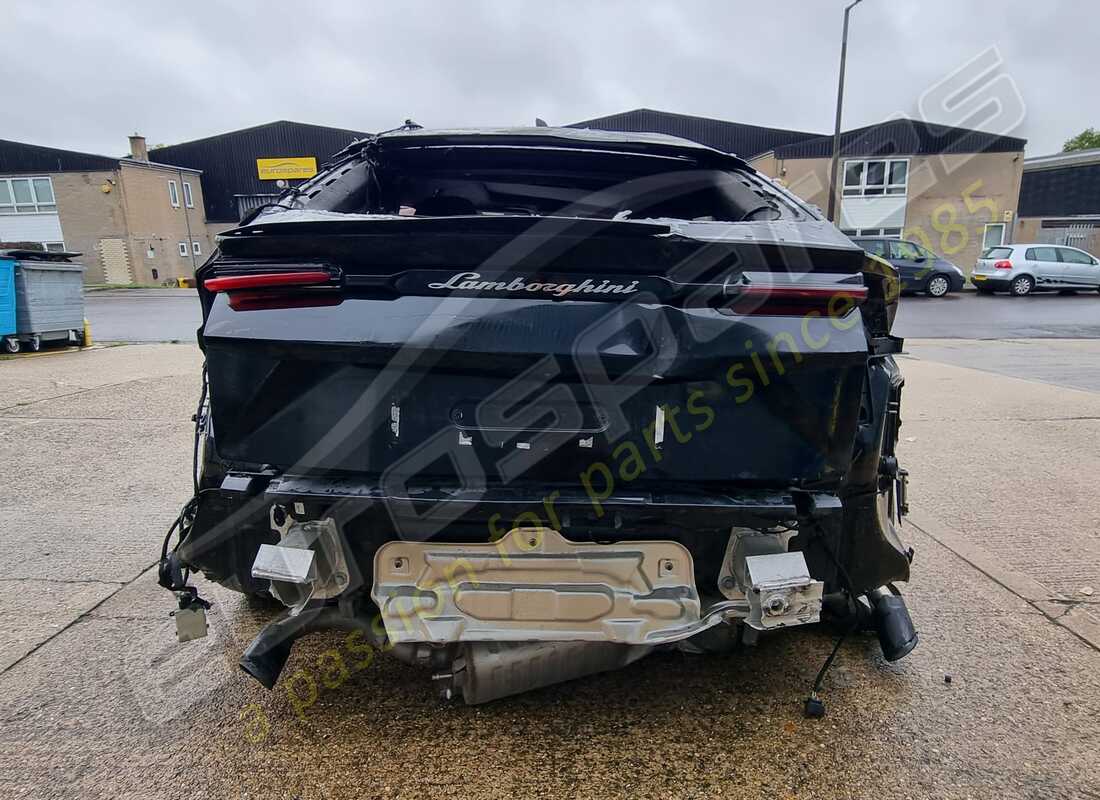 Lamborghini Urus (2020) with 7,343 Miles, being prepared for breaking #4