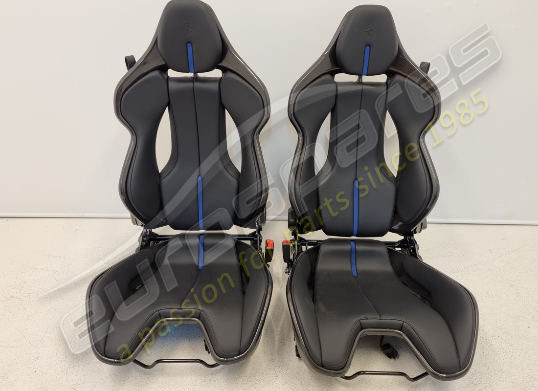 new eurospares sf90 lhd carbon racing seats xl size. part number eap1373891 (1)