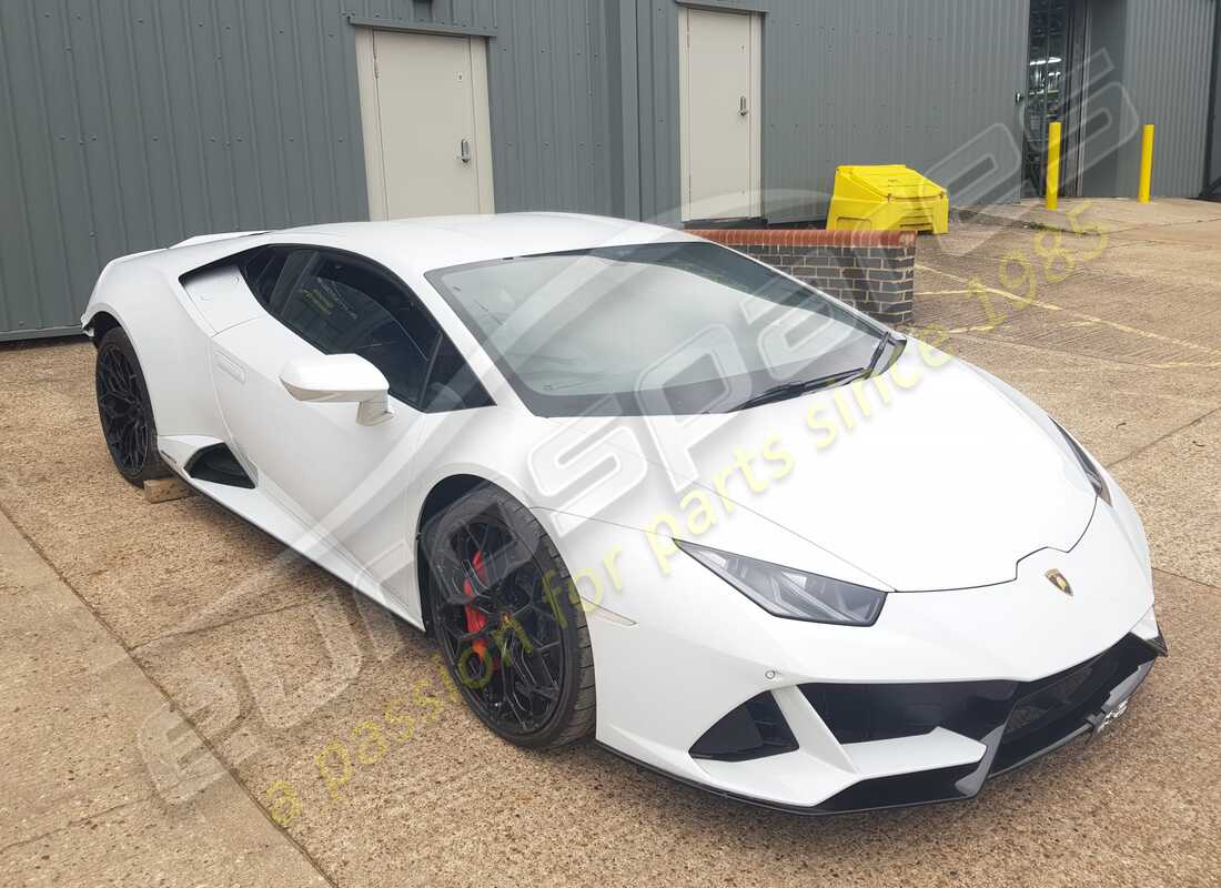 lamborghini evo coupe (2020) with 5,415 miles, being prepared for dismantling #7