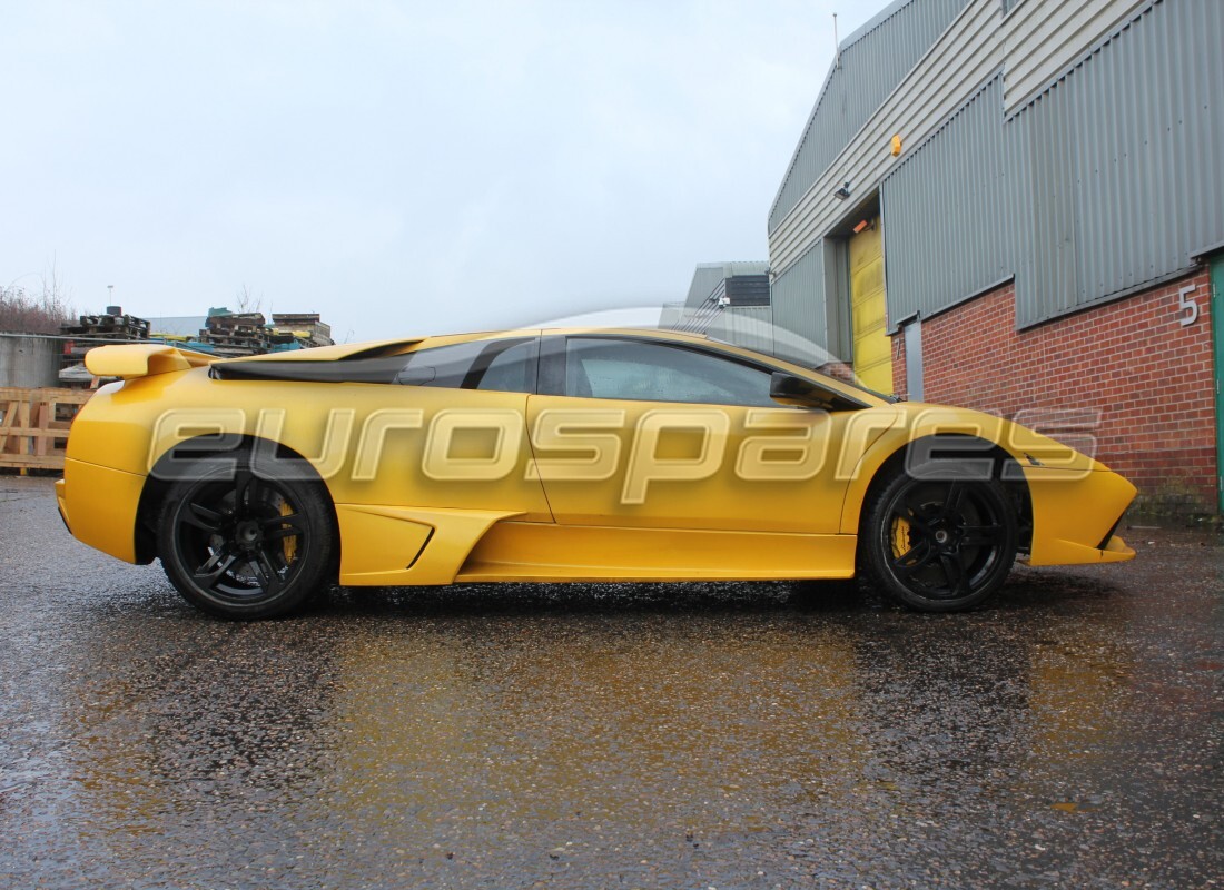lamborghini lp640 coupe (2007) with 4,984 kilometers, being prepared for dismantling #4