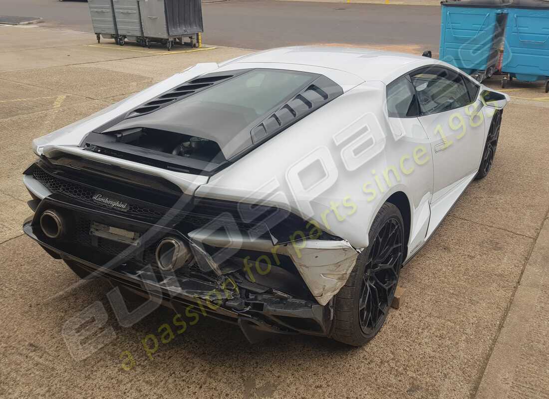 lamborghini evo coupe (2020) with 5,415 miles, being prepared for dismantling #5