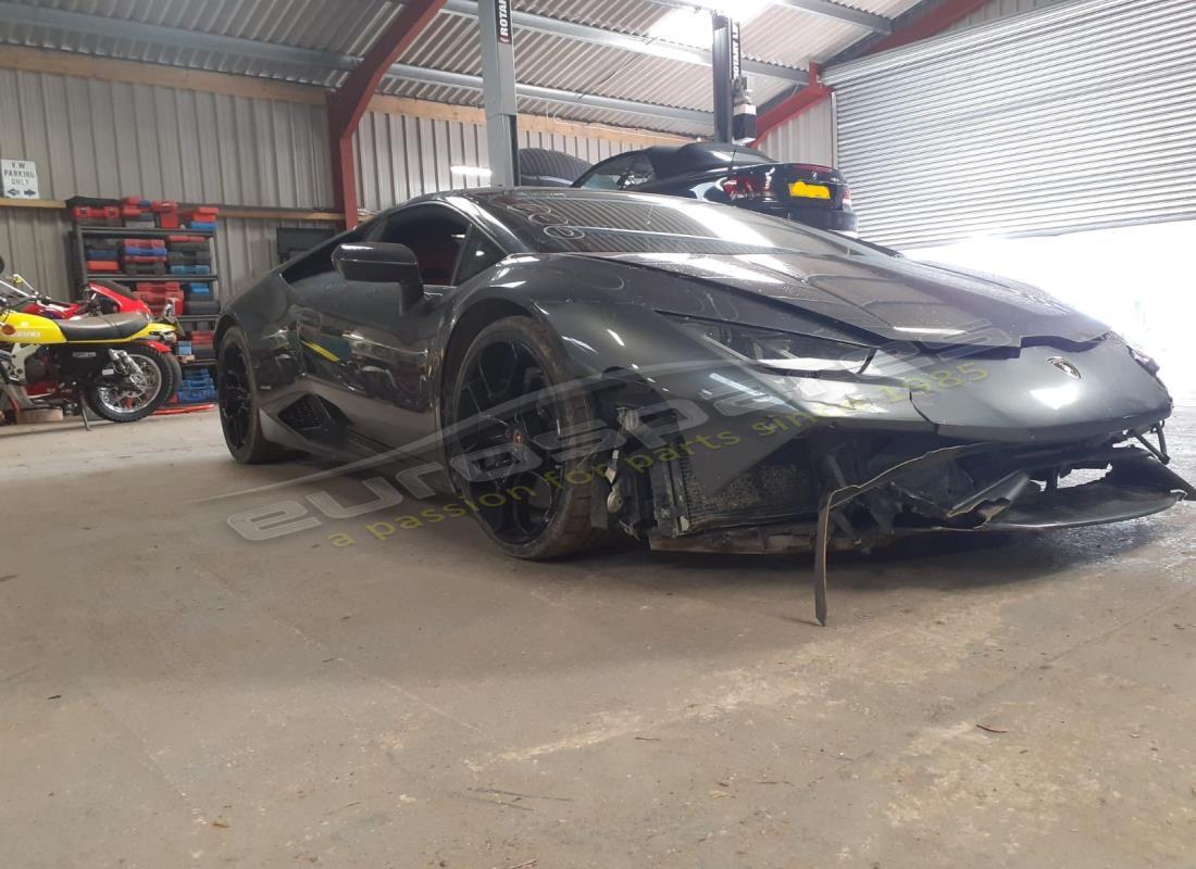 lamborghini lp610-4 coupe (2015) with 18,603 miles, being prepared for dismantling #7