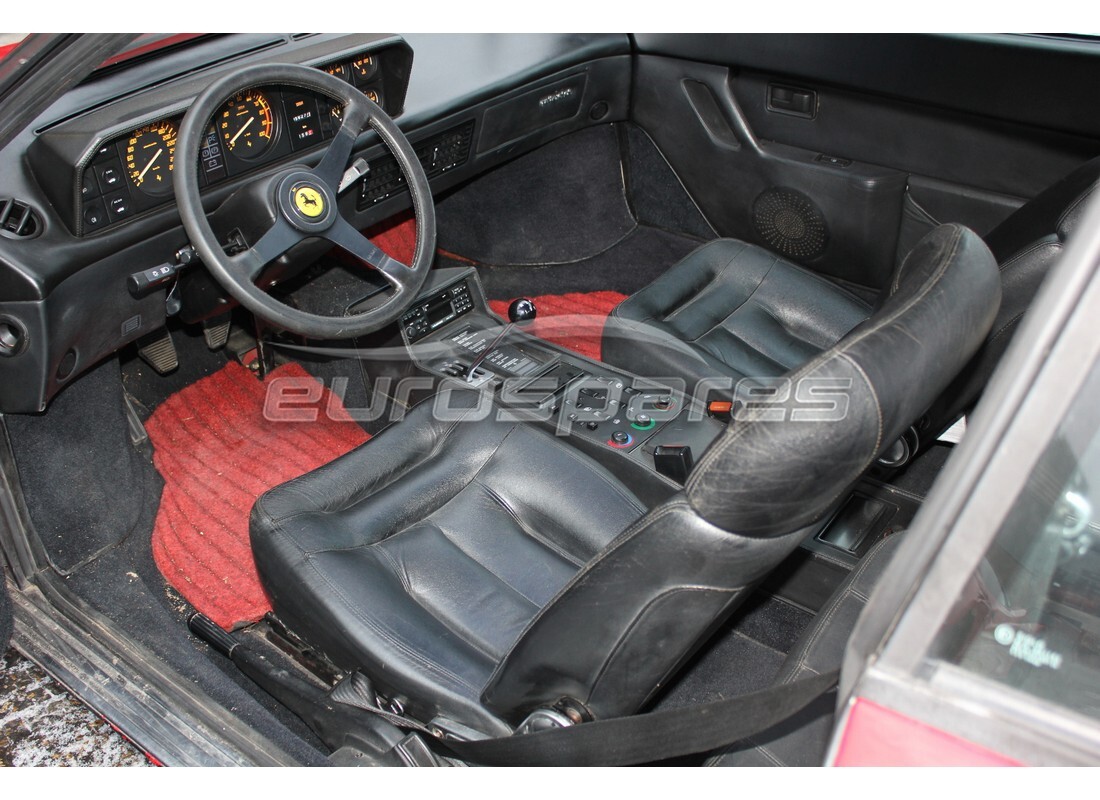ferrari mondial 3.2 qv (1987) with 33,554 kilometers, being prepared for dismantling #6