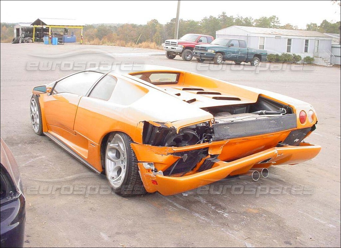 lamborghini diablo 6.0 (2001) with 4,000 miles, being prepared for dismantling #6