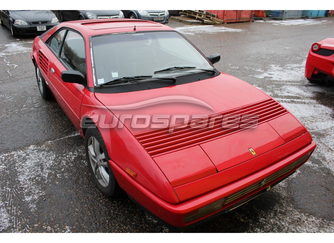 ferrari mondial 3.2 qv (1987) with 33,554 kilometers, being prepared for dismantling #5