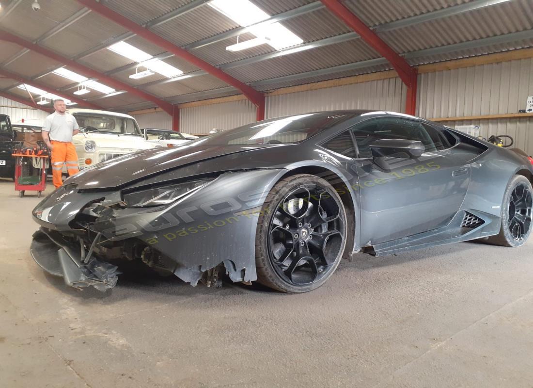 lamborghini lp610-4 coupe (2015) with 18,603 miles, being prepared for dismantling #1
