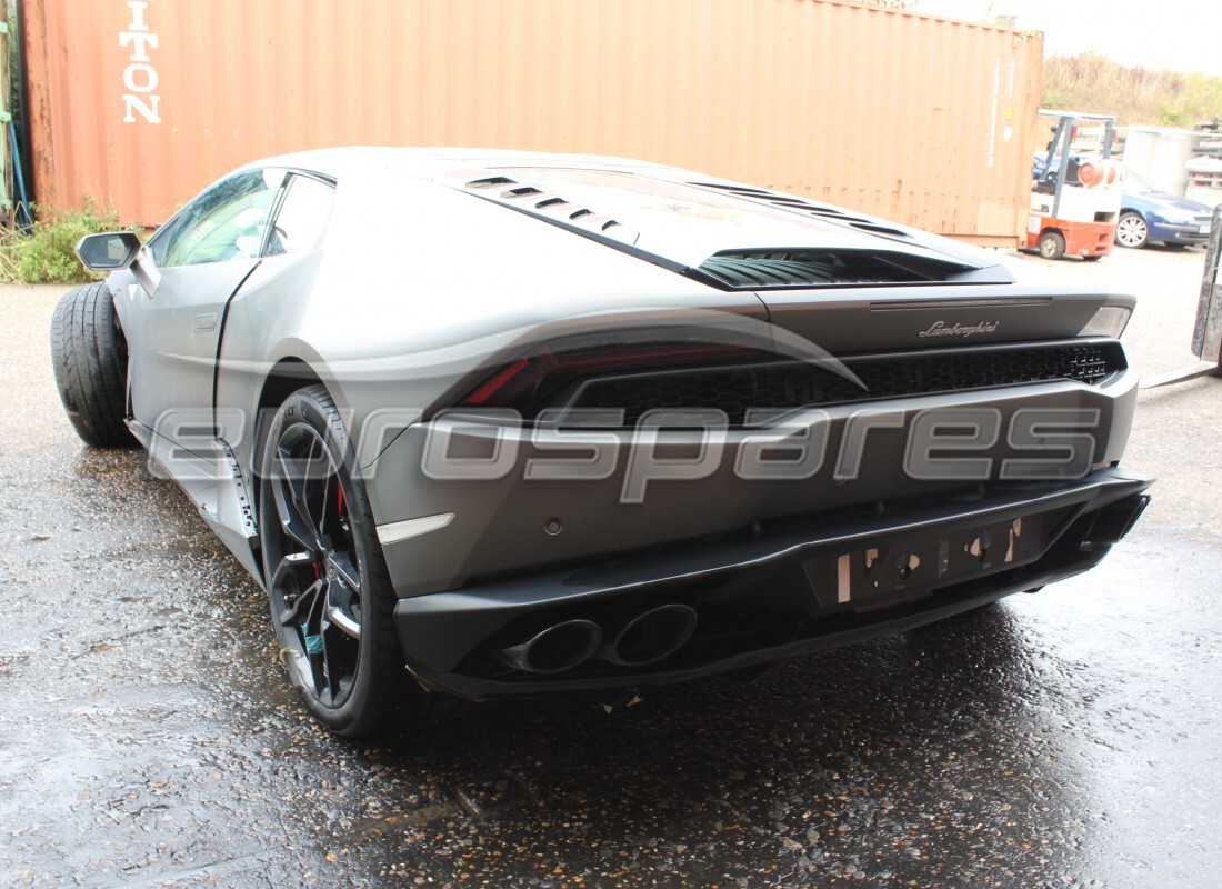 lamborghini lp610-4 coupe (2016) with 3,806 miles, being prepared for dismantling #4