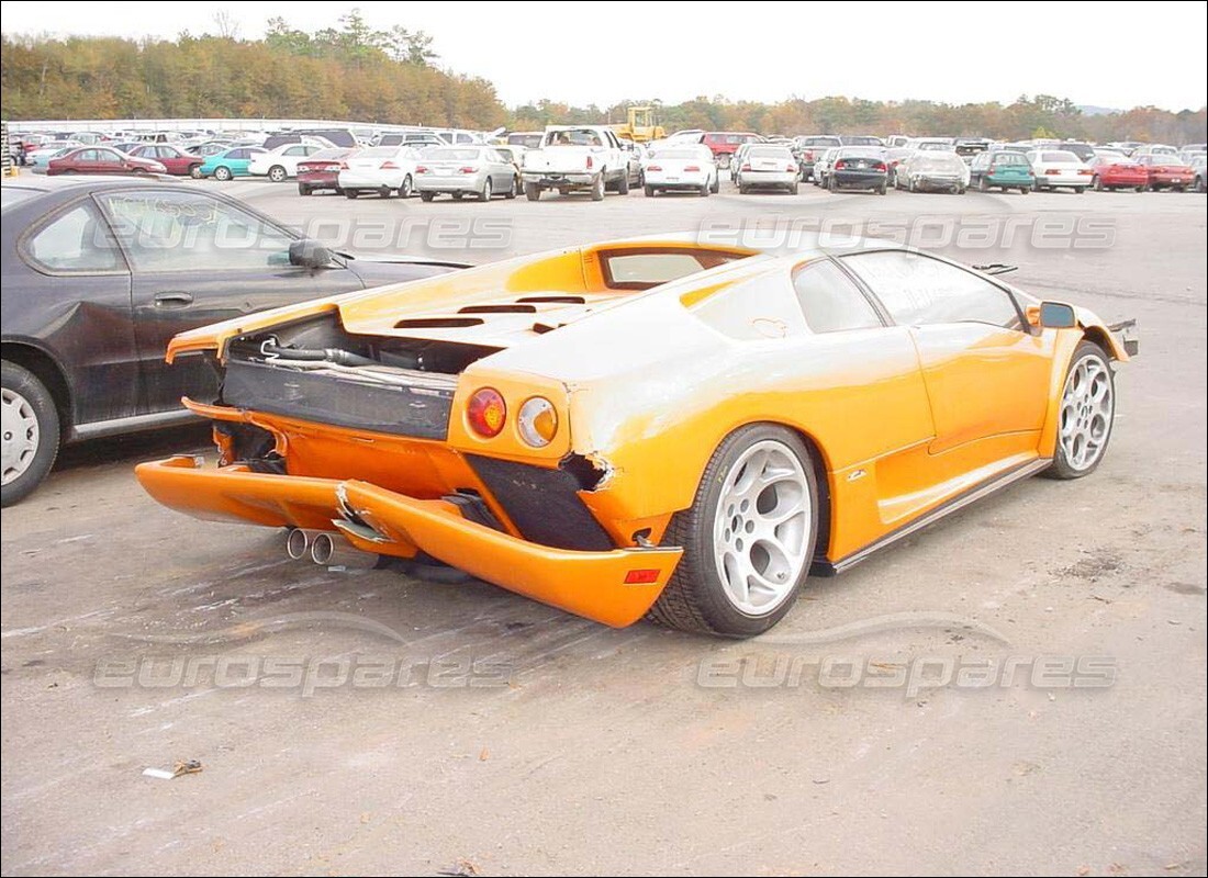 lamborghini diablo 6.0 (2001) with 4,000 miles, being prepared for dismantling #2