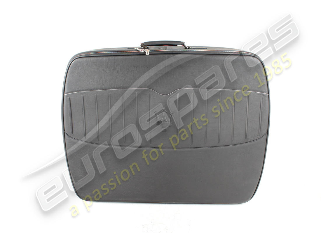 new maserati set valigie qp p.nera/cerat.. part number 940000085 (1)