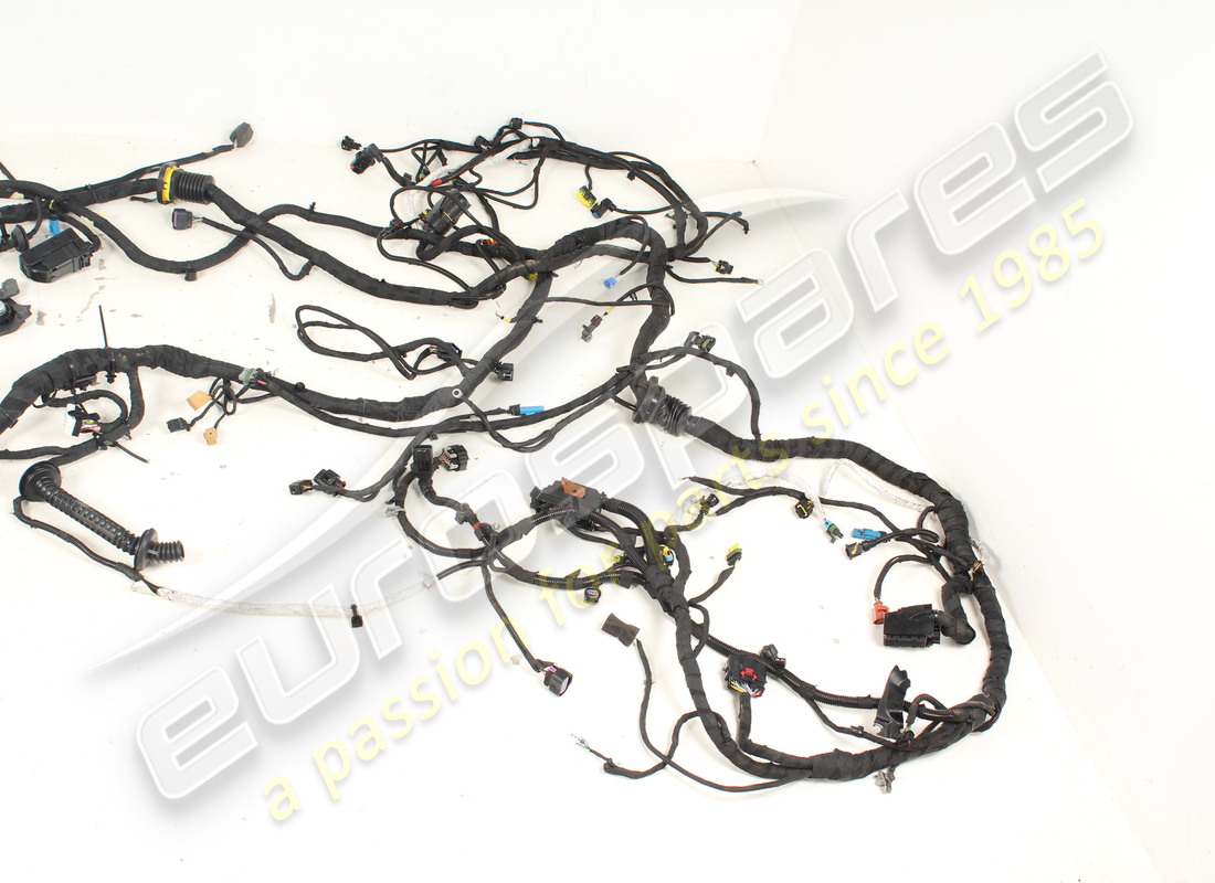 damaged ferrari body cable. part number 916695 (4)