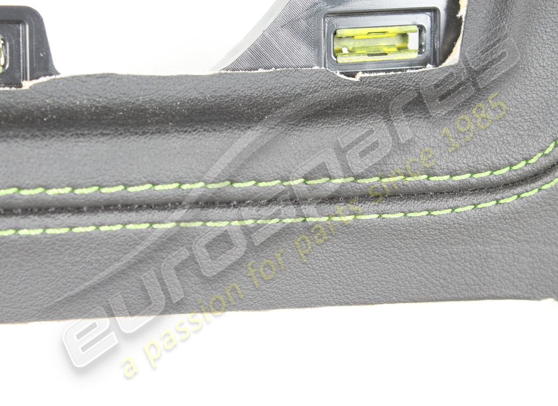 used lamborghini lining,rear panel assembly r.wall q-cit. part number 4t7868573bqg8 (3)
