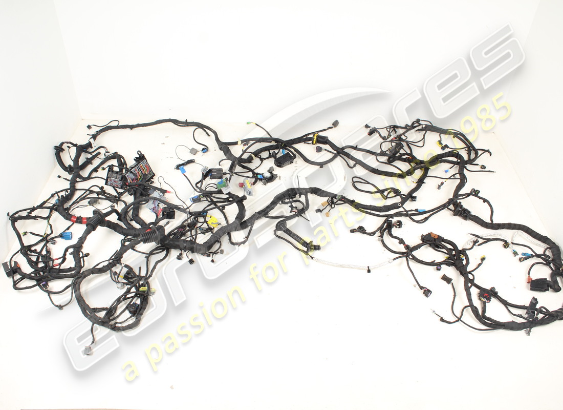 damaged ferrari body cable. part number 916695 (1)