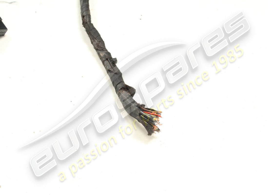 damaged ferrari body cable. part number 916695 (5)