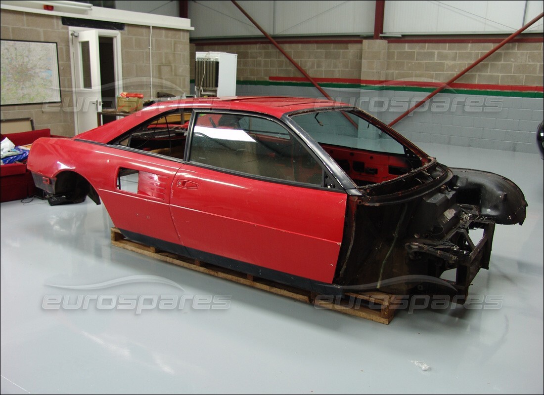ferrari mondial 3.4 t coupe/cabrio with 46,000 miles, being prepared for dismantling #2