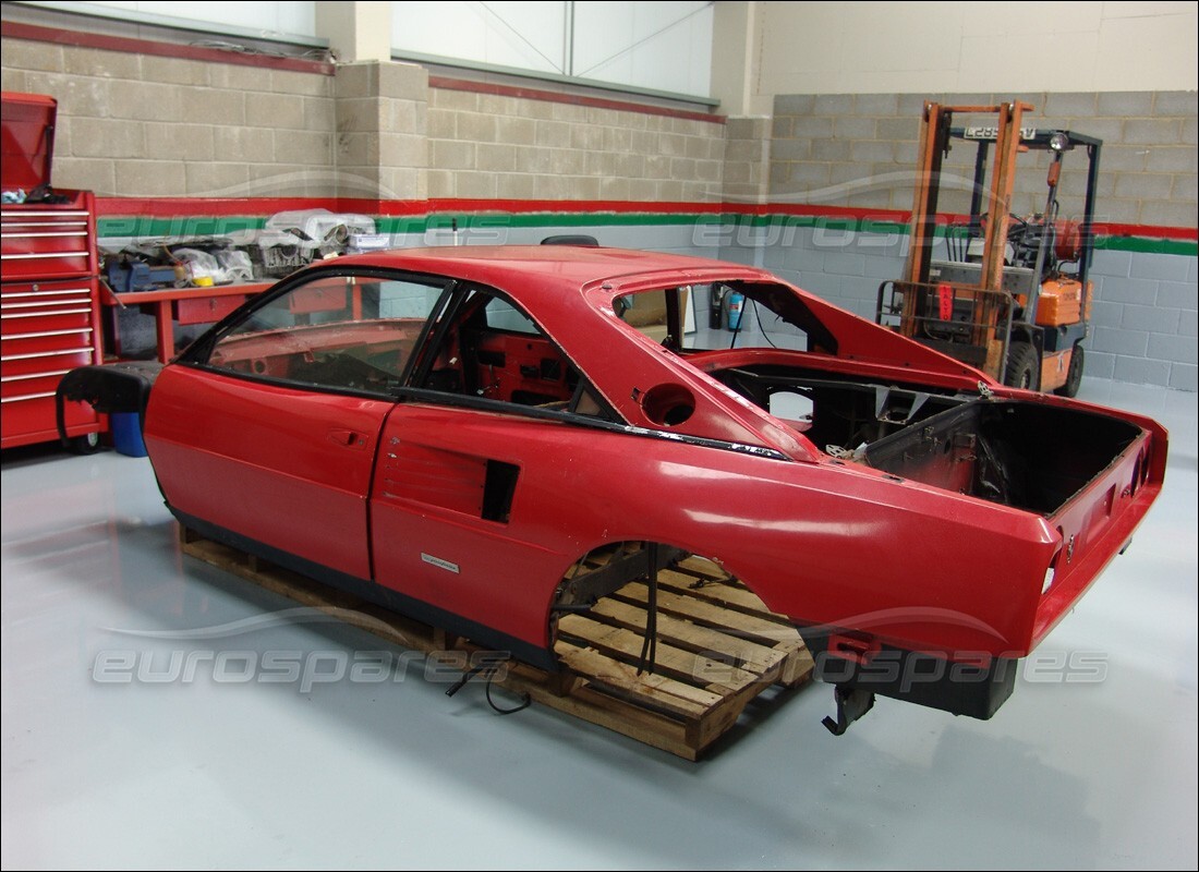 ferrari mondial 3.4 t coupe/cabrio with 46,000 miles, being prepared for dismantling #3
